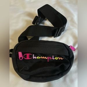‘Champion’ Fanny-Pack!
